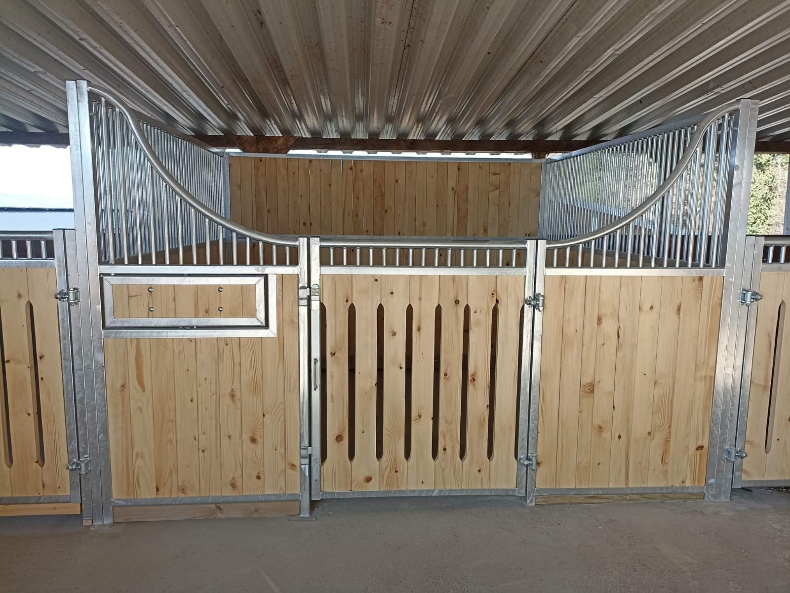 Façade Spirit — box ouvert sans barreaux bien-être du cheval – Image 5
