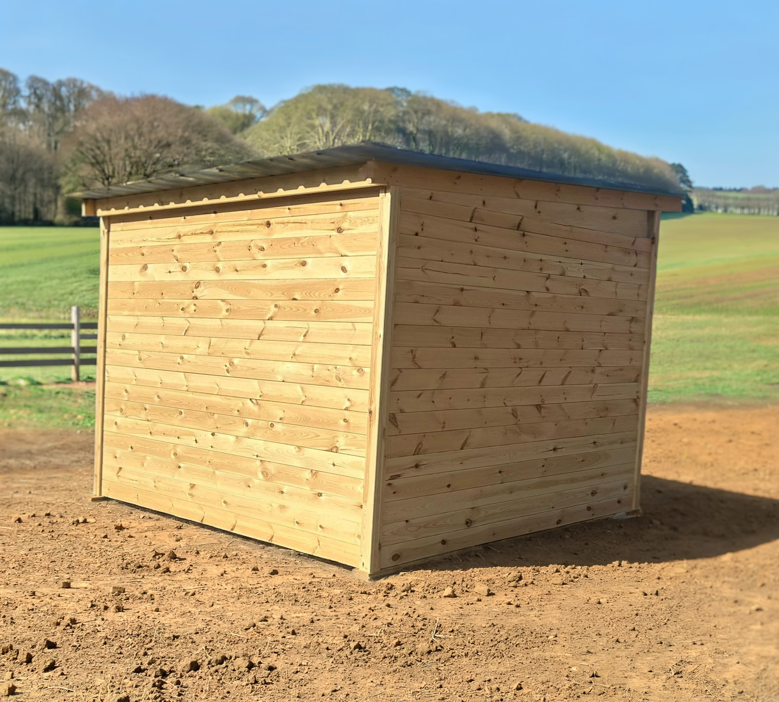 Abri Chevaux 3x3 m Ultra Robuste – Bois 32 mm – Image 4